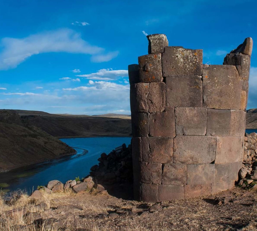 Tour a las Chullpas de Sillustani